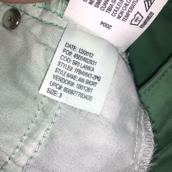 True Freedom Mint Shorts Size 3 - Picture 5 of 5